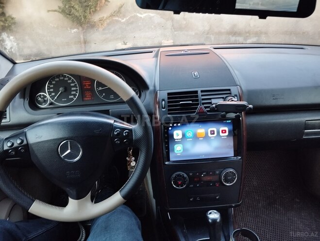 Mercedes A 170-12