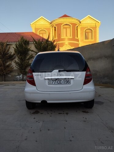Mercedes A 170-4