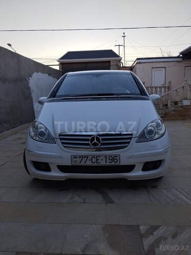 Mercedes A 170-1