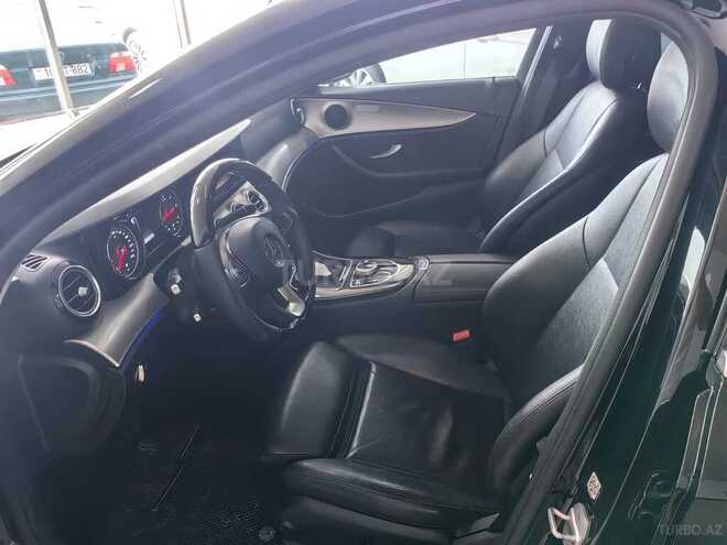 Mercedes E 220 d-13