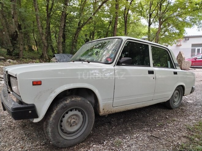 LADA (VAZ) 2107-6