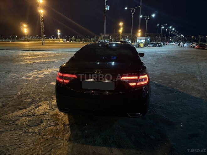 Hyundai Grandeur-5