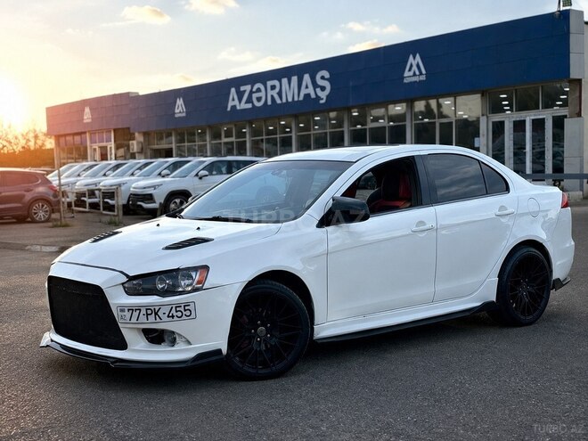 Mitsubishi Lancer-1