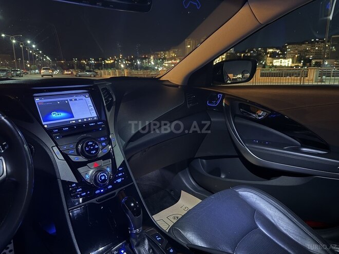 Hyundai Grandeur-12