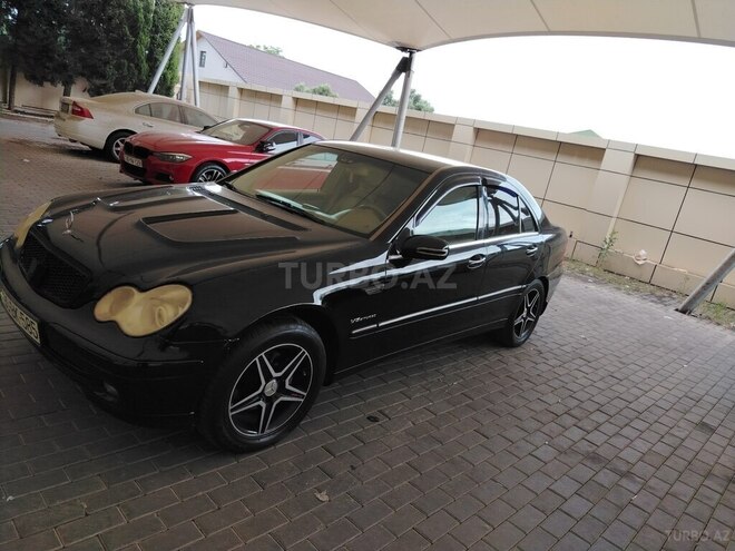 Mercedes C 240-4