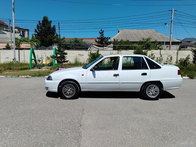 Daewoo Nexia-4