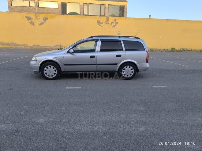 Opel Astra-8