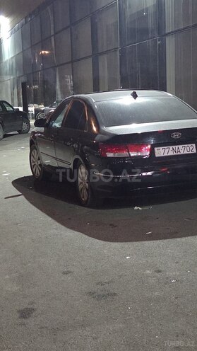 Hyundai Sonata-6
