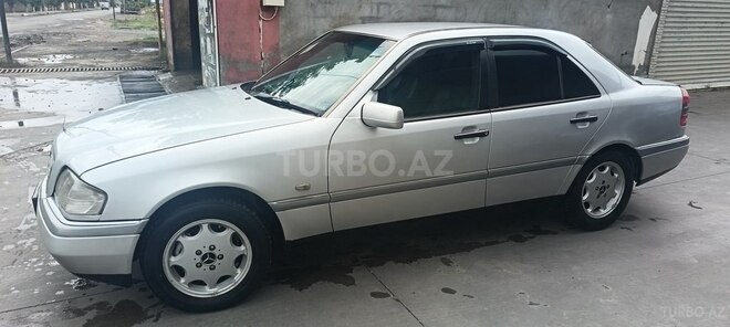 Mercedes C 220-3