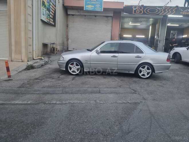 Mercedes C 240-3