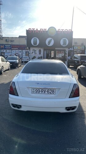 Maserati Quattroporte-12