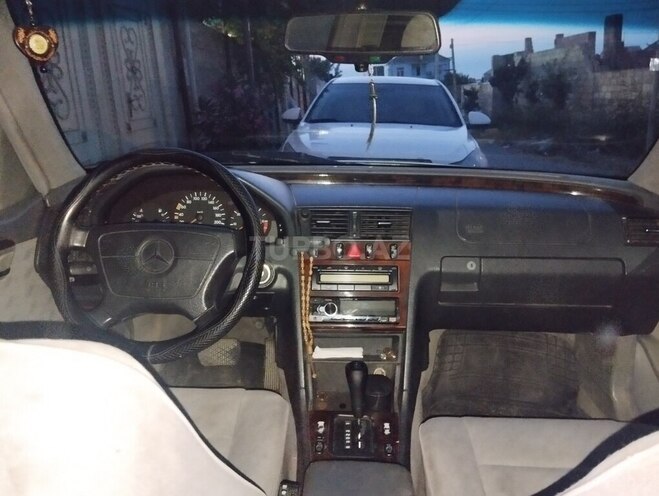 Mercedes C 250-4