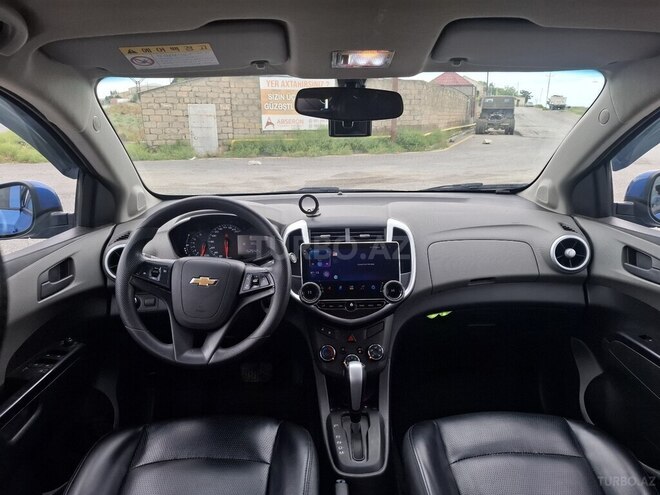 Chevrolet Aveo-3