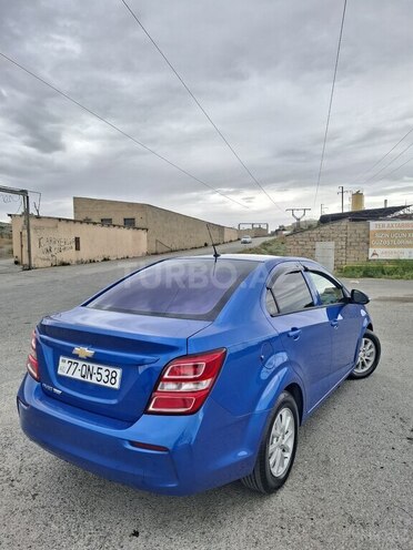 Chevrolet Aveo-7