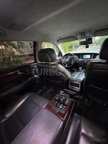 Hyundai Equus-6