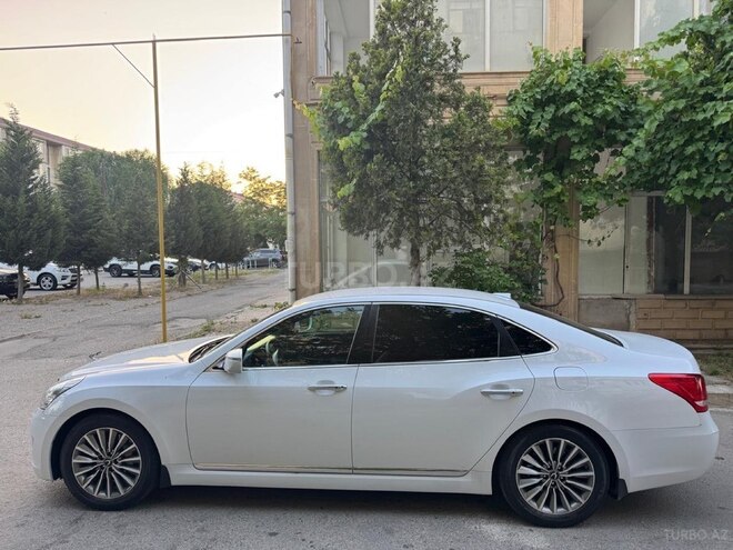 Hyundai Equus-5