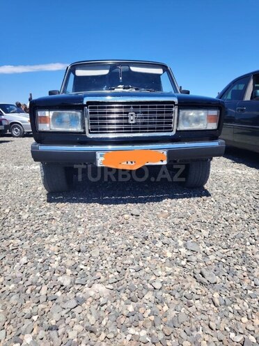 LADA (VAZ) 2107-1