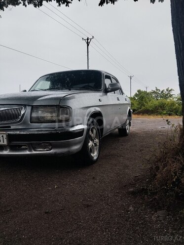 GAZ 3110 "Volga"-4