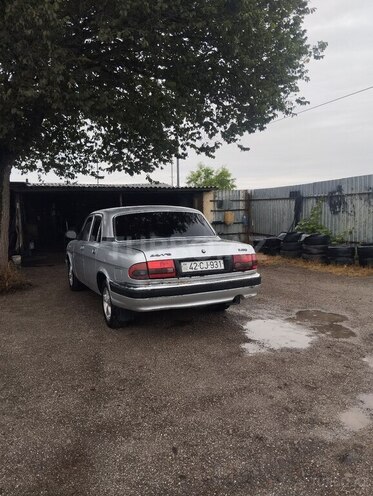 GAZ 3110 "Volga"-5