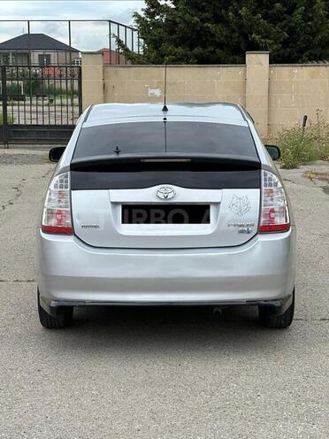 Toyota Prius-6
