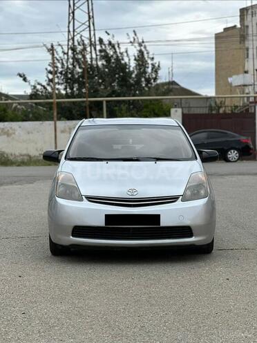Toyota Prius-2