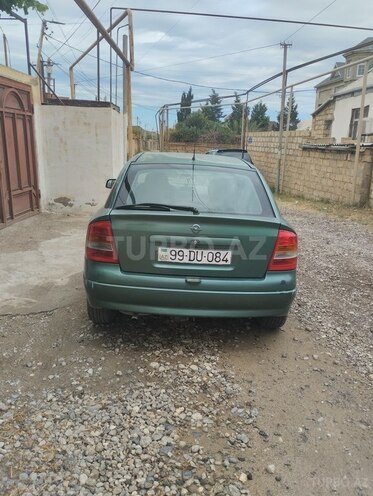 Opel Astra-2