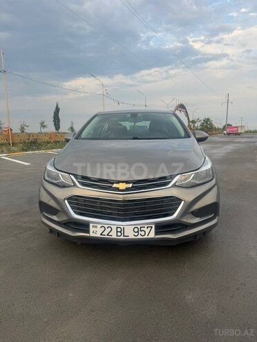 Chevrolet Cruze-1