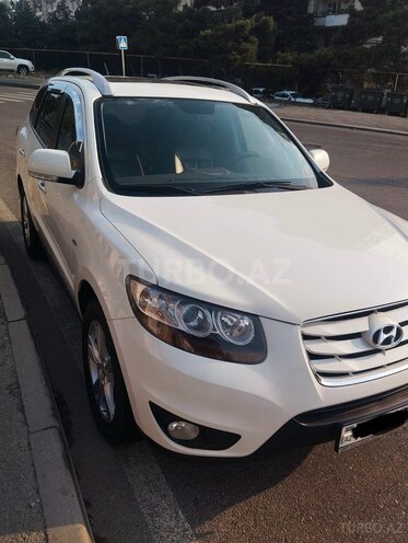 Hyundai Santa Fe-2
