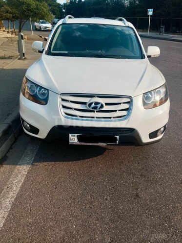Hyundai Santa Fe-1