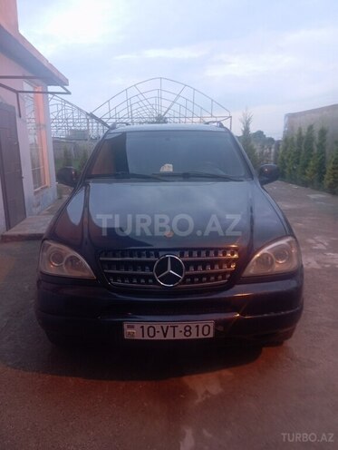 Mercedes ML 320-2