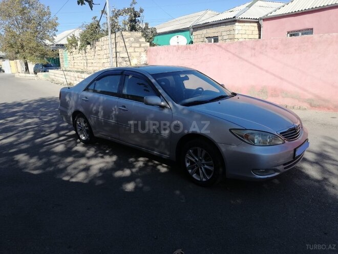 Toyota Camry-2