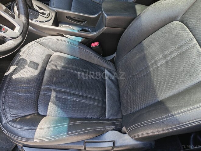 Kia Sportage-12