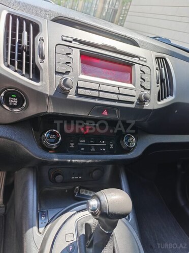 Kia Sportage-21
