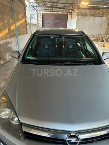 Opel Astra-11