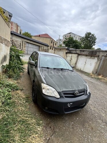 Toyota Corolla-2