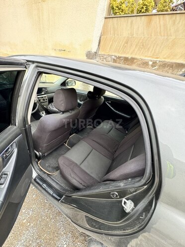 Toyota Corolla-11