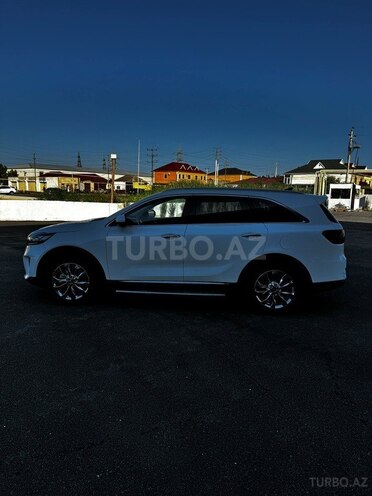 Kia Sorento-11