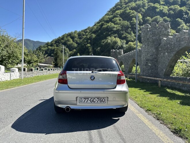 BMW 120-6