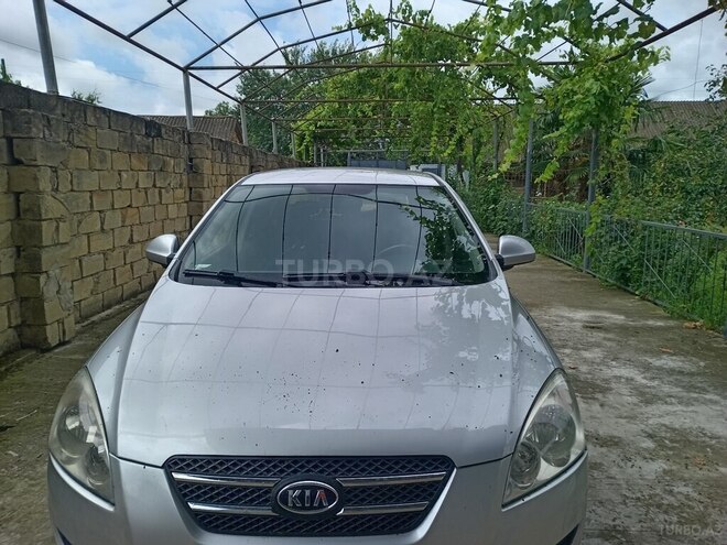 Kia Ceed-1