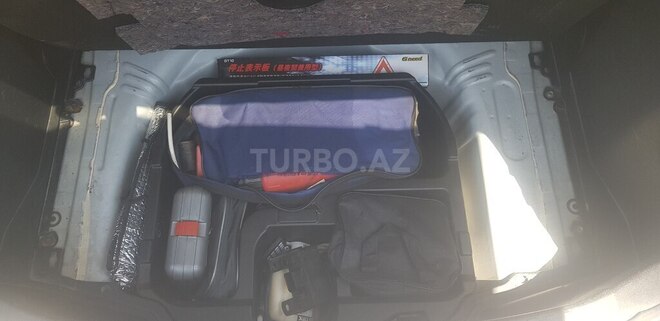 Toyota Aqua-13