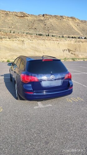 Opel Astra-2