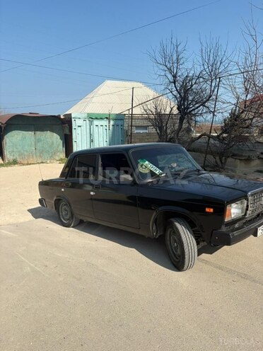 LADA (VAZ) 2107-10