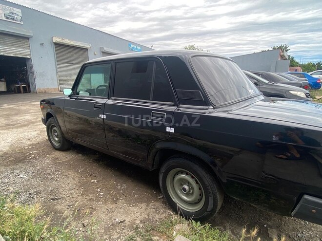 LADA (VAZ) 2107-4