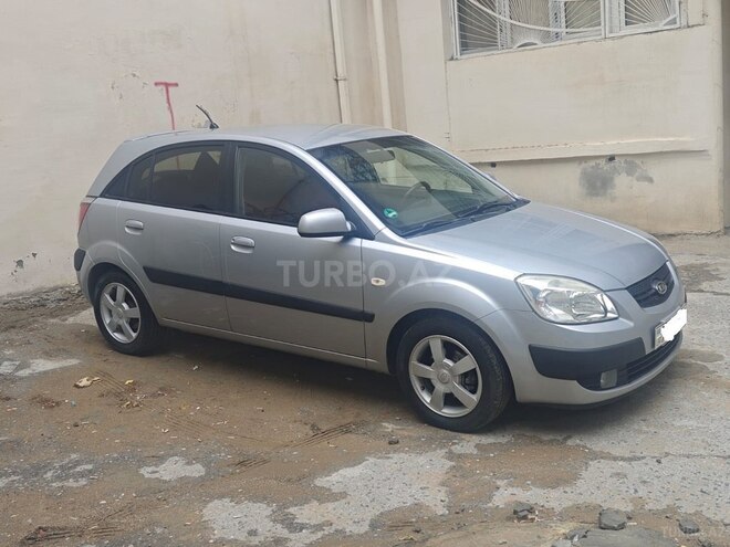 Kia Rio-6