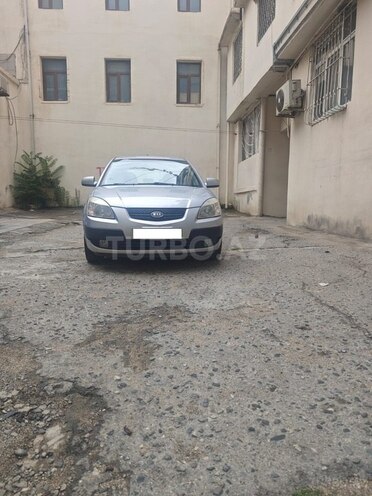 Kia Rio-7