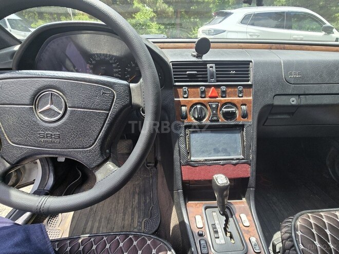 Mercedes C 180-6