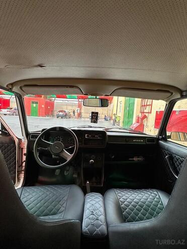 LADA (VAZ) 2107-6