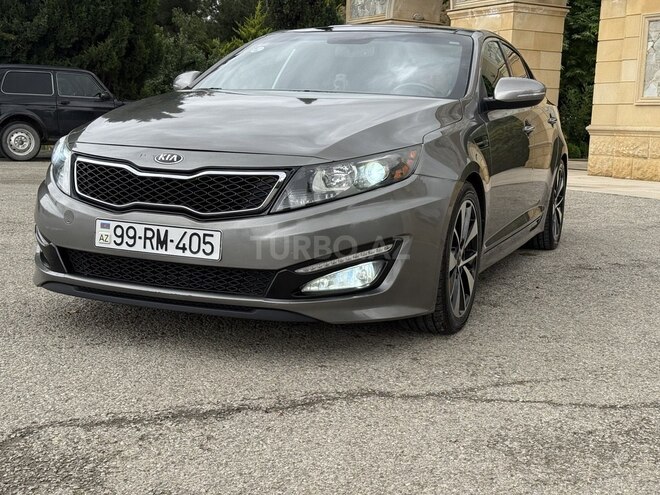 Kia Optima-4