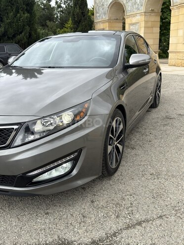 Kia Optima-5