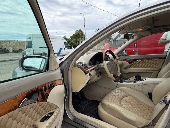 Mercedes E 320-10